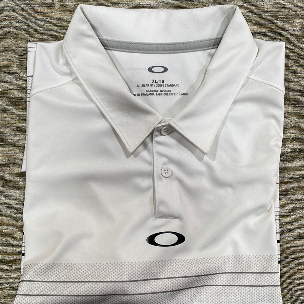 Mens Oakley golf polo XL